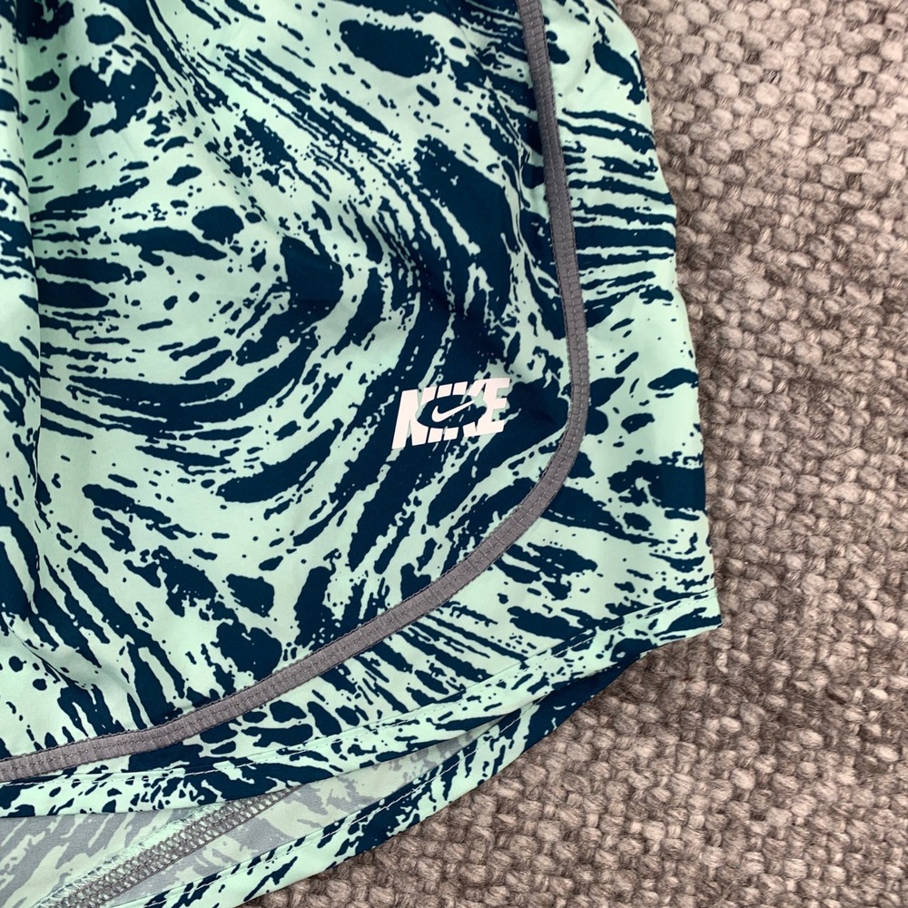 Nike Running Shorts Womens Medium Teal Navy Marble Print Dri-FIT Athletic